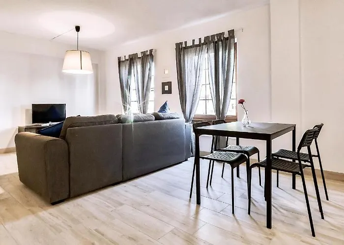 2-bedroom Escape Apartment